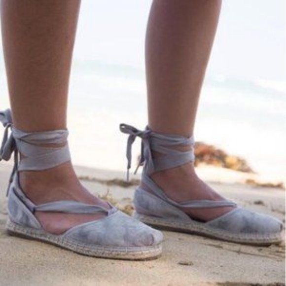 Toms Bella Espadrille Lace Up Washed Suede Flat Sandals Dove Gray Size 8.5 - Picture 1 of 12